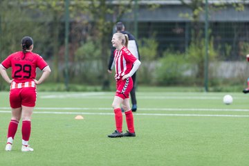 Bild 171 - wBJ SV Wahlstedt - TuS Tensfeld : Ergebnis: 0:0